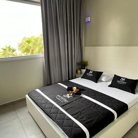 Motel Hofim Bat Yam Ngoại thất bức ảnh