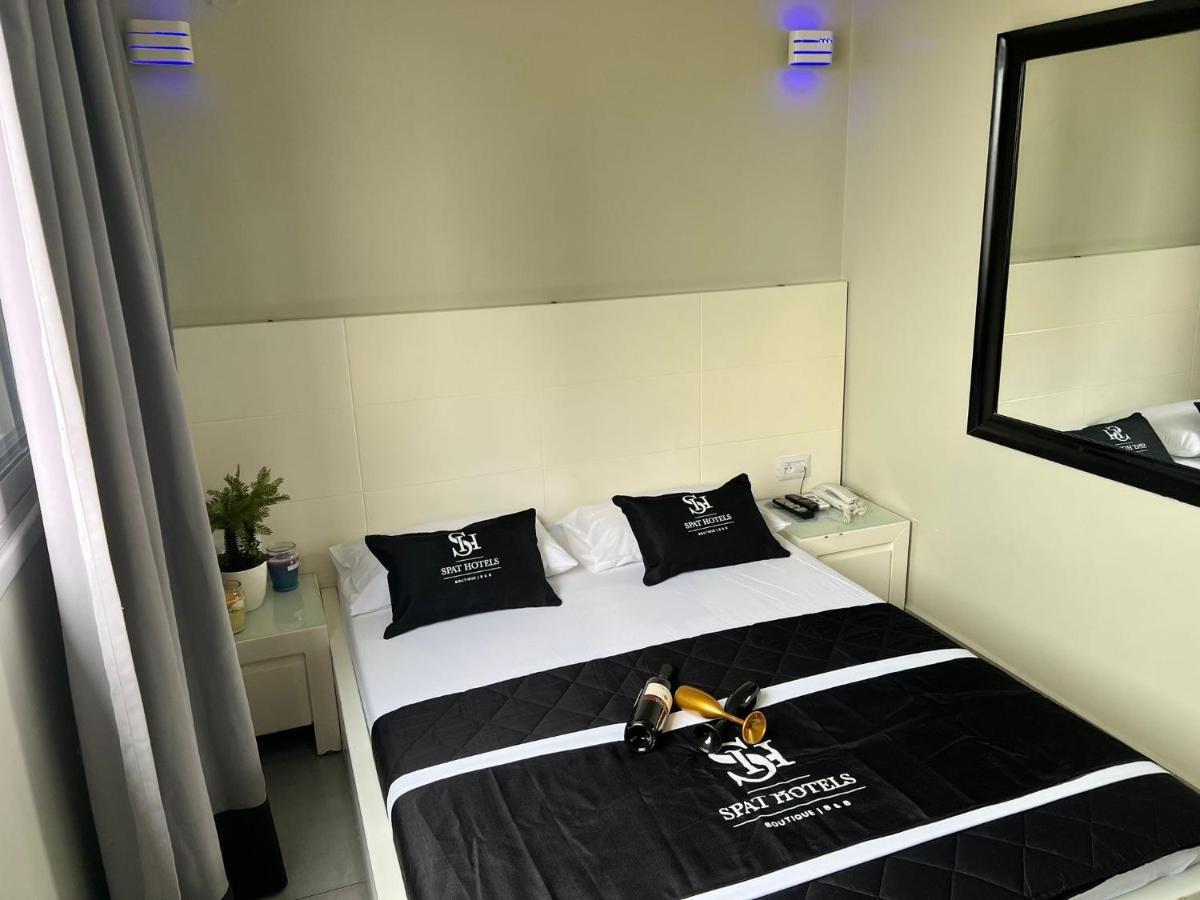 Motel Hofim Bat Yam Ngoại thất bức ảnh